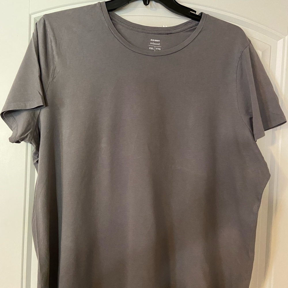 Bundle of 5: Women’s 2X Short Sleeve T-shirts Brands Vary - Picture 6 of 10